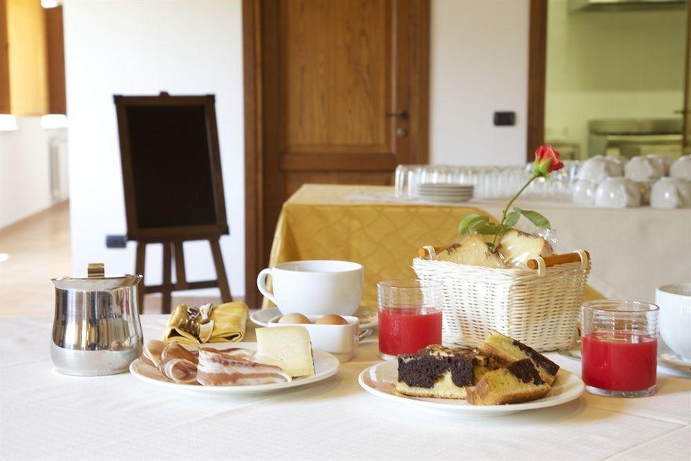 Pucci Country House Ферентилло Экстерьер фото